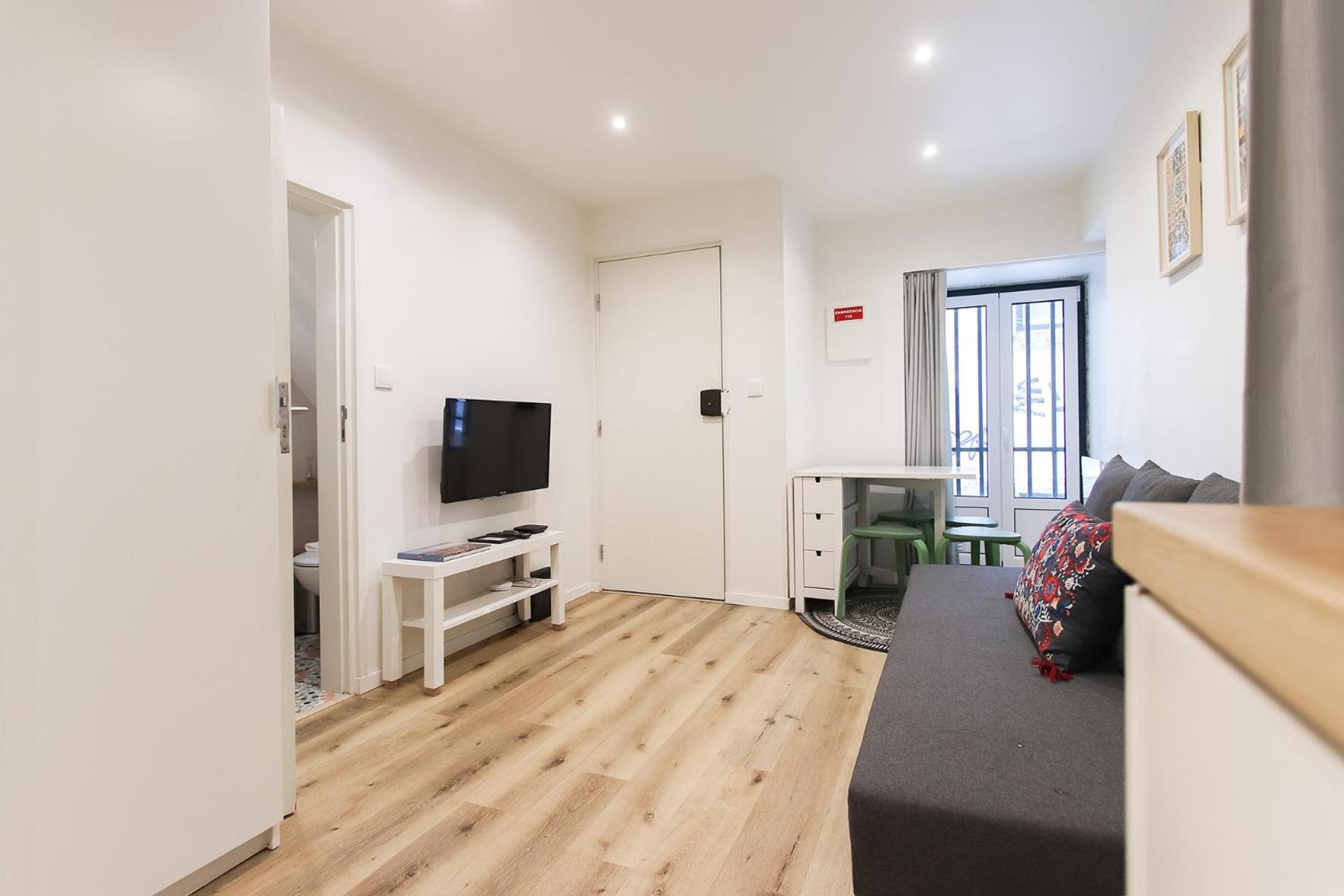 Downtown Charming By Homing Apartment *