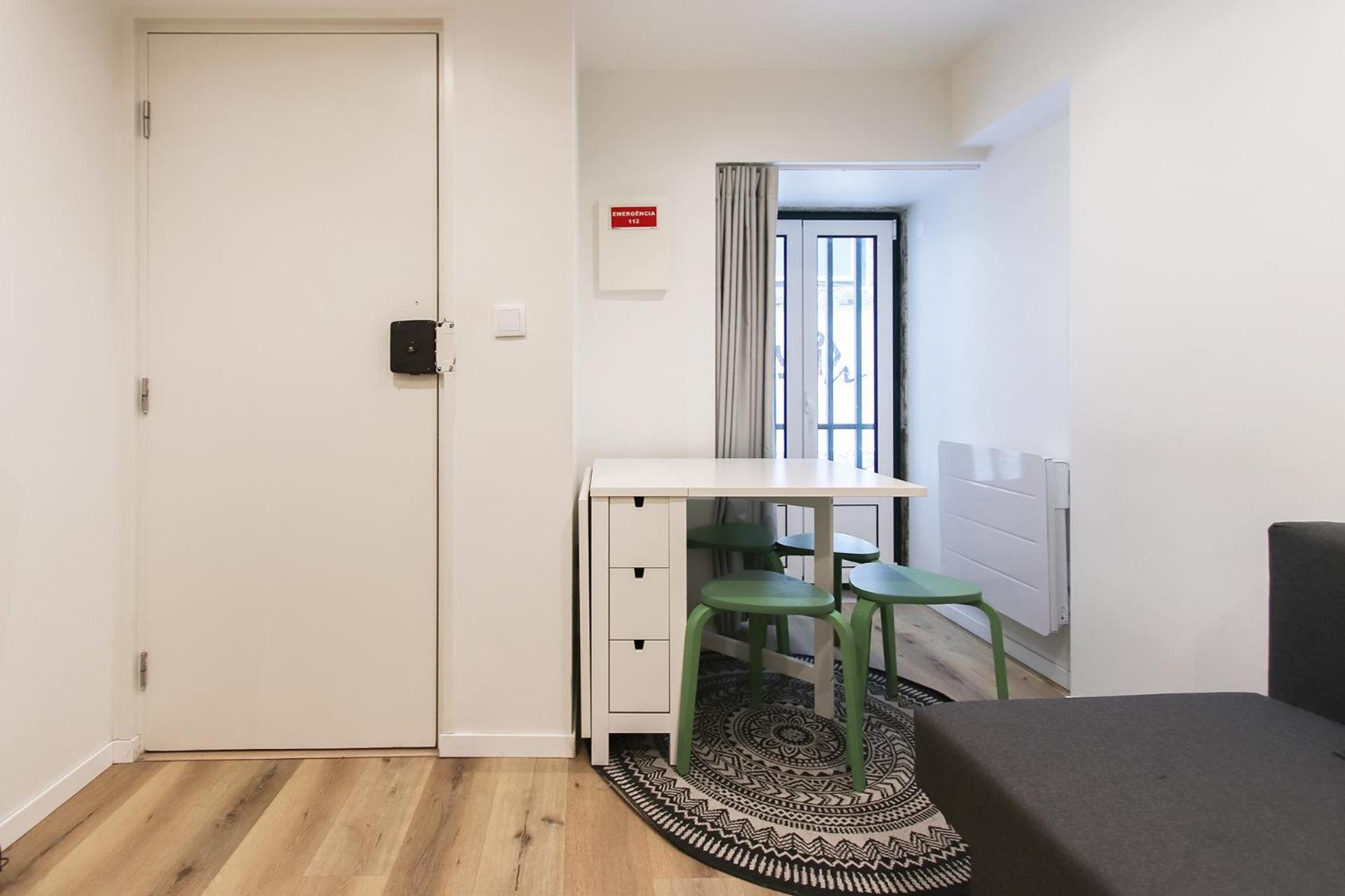 Apartment Downtown Charming By Homing *