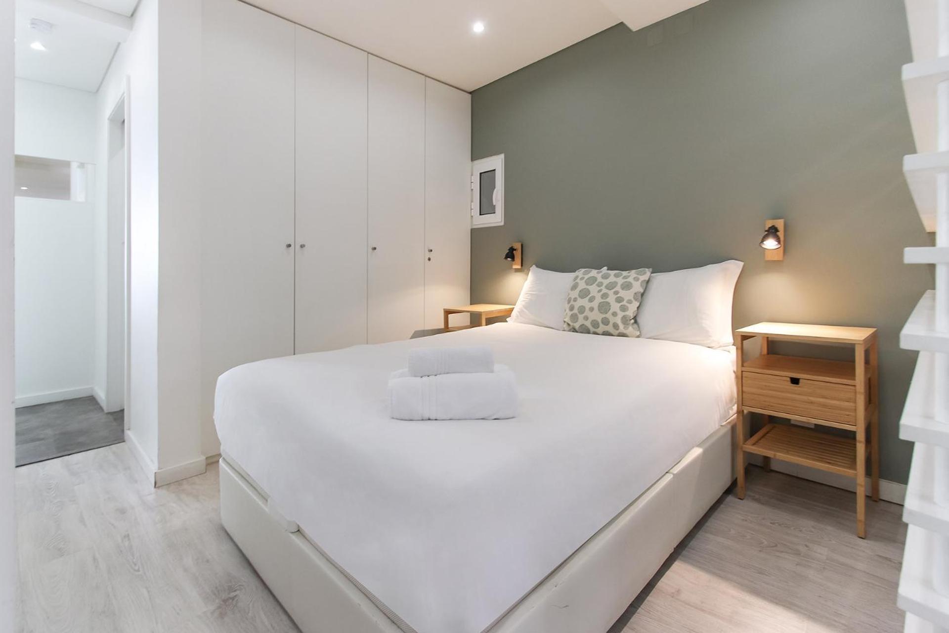 Downtown Charming By Homing Apartment